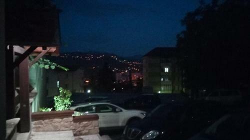 Hostal Essential House In Centro Citt� Con Parcheggio Privato E Wifi