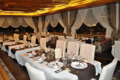 Hotel Meida