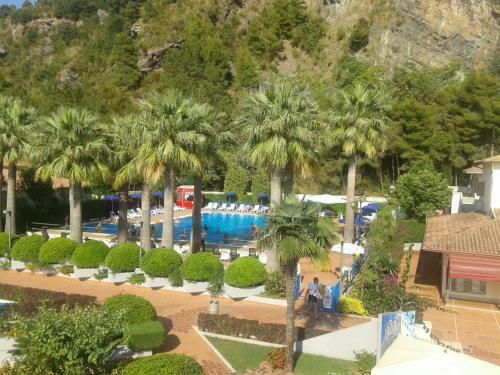 Aparthotel Villaggio Turistico La Mantinera - Residence
