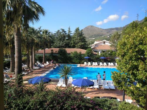 Aparthotel Villaggio Turistico La Mantinera - Residence