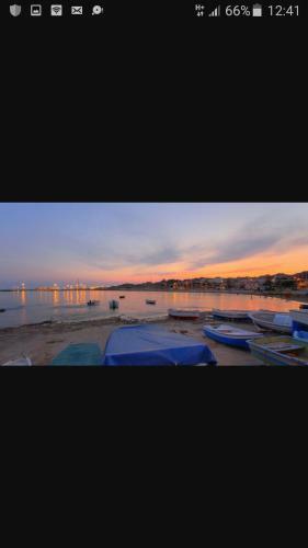A Pozzallo Vicino Al Mare