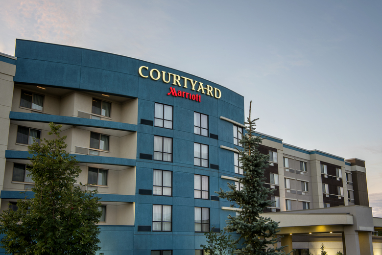 Hotel Courtyard Edmonton West
