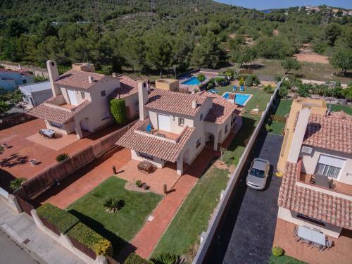 Casa Neus Bar�