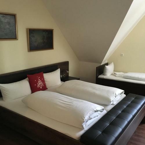 Hostal Hotel-restaurant Buger Hof