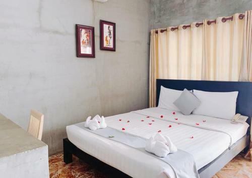 Hometown Hotel