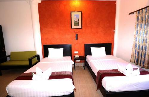 Hometown Hotel