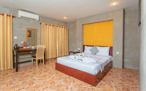 Hometown Hotel
