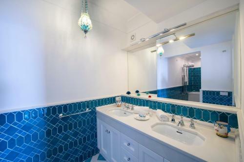 Luxury Villa Malika - Great View On Capri&positano