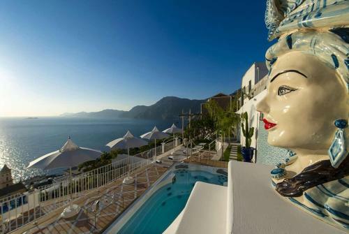 Villa Emerald Shores