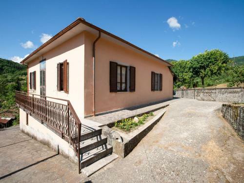 Delightful Villa In Pieve San Lorenzo-lucca With Bbq