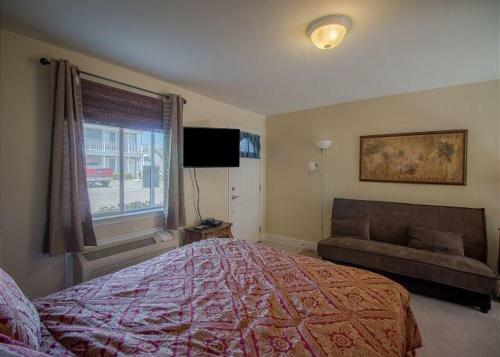 Oak Shores Studio 39 By Biloxi Beach Resort Rentals