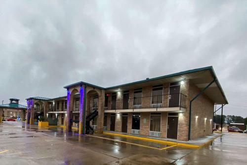 Hotel Days Inn By Wyndham Forest