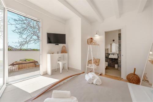 Hostal Calacala Rooms & Farm Experience