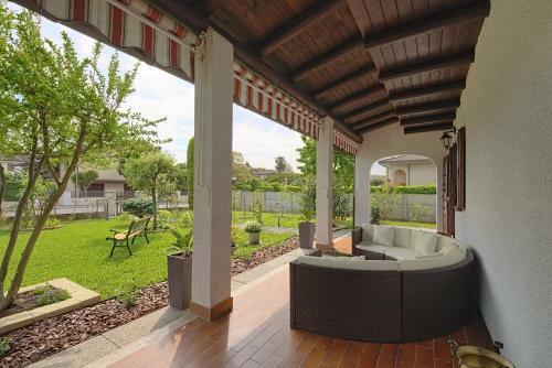 Vecchia Favola House