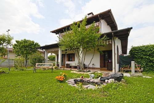 Vecchia Favola House