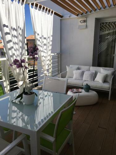 A Gem Apartment With Terrace