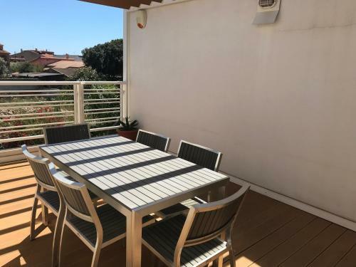 Apartamento I Giardini Di Pula "la Terrazza"