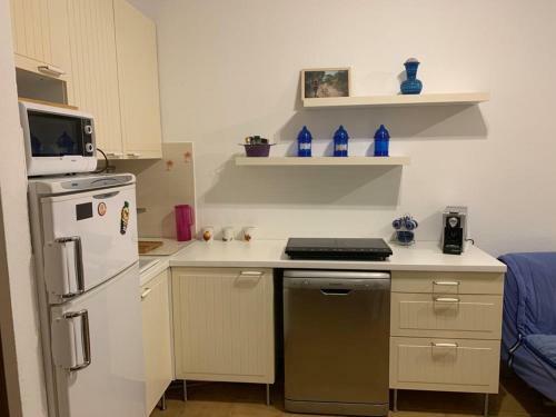 Villa 3 Bedrooms 80 Meters From Beach