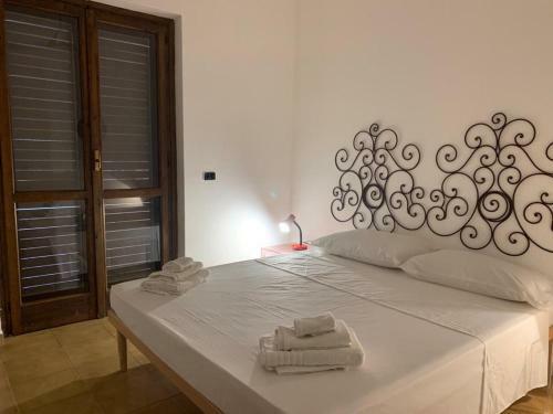 Villa 3 Bedrooms 80 Meters From Beach