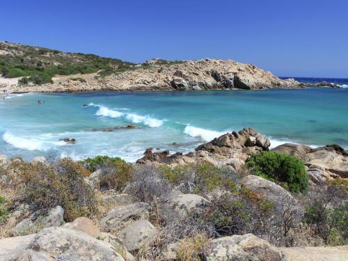 Lovely Apartment In Sardegna With Shared Garden