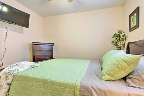 Stunning Gulfport Getaway About 1 Mi To The Beach