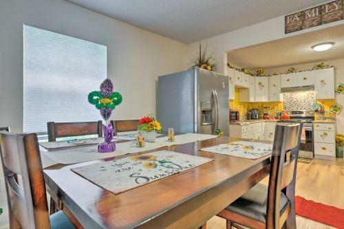 Stunning Gulfport Getaway About 1 Mi To The Beach