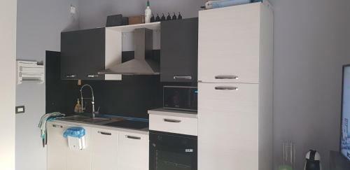Apartamento 14 Persone 3 Bagni 150mq Arredata Nel 2020 Moderna