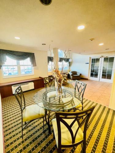 Hotel Welcome Inn & Suites