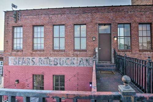 Apartamento Updated Sears Quarters Condo - Walk To Dining