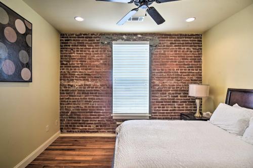 Apartamento Updated Sears Quarters Condo - Walk To Dining