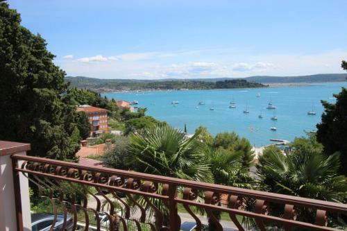 Bed & Breakfast Pension Silvia