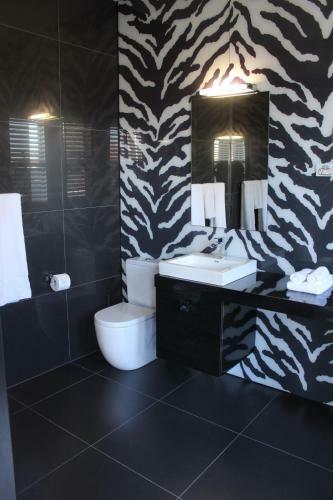 Junction Hotel