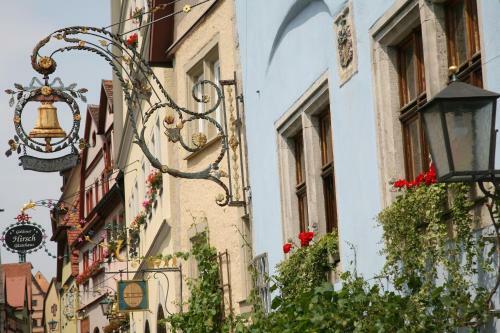 Hostal Glocke Weingut Und Hotel