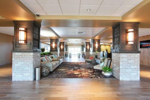 Hotel Pomeroy Inn & Suites At Olds College