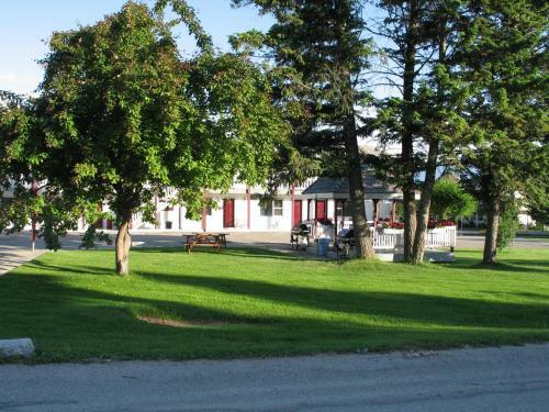 Crystal Springs Motel