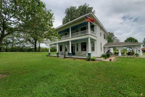 Restored Updated 1914 Historical Event And Wedding Venue