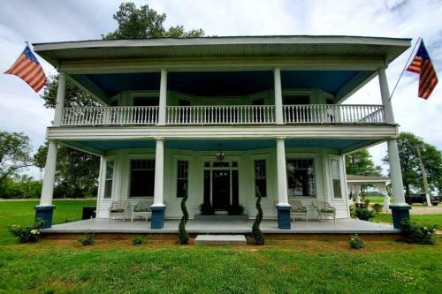 Restored Updated 1914 Historical Event And Wedding Venue