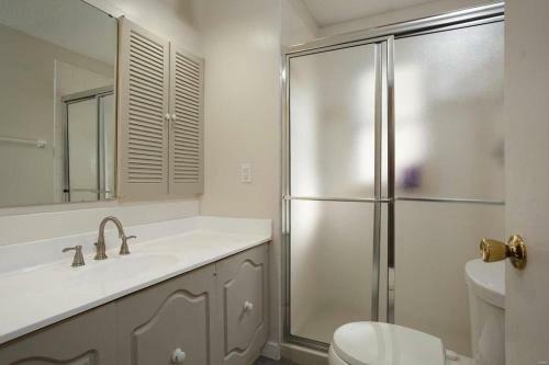 Comfortable 4 Bedroom/spacious Ranch Home.