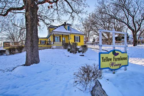 Historic Farmhouse Wine Escape Walk To Katy Trail