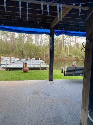 Aqua House, Bayou Vacation Home