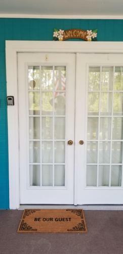 Aqua House, Bayou Vacation Home