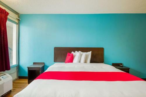 Economy Hotel St. Louis