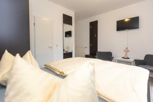 Hostal Pension Zum Lindeneck