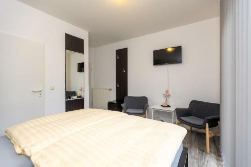 Hostal Pension Zum Lindeneck