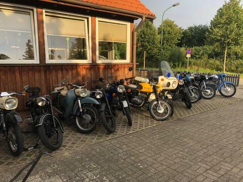 Hostal Pension Zum Lindeneck