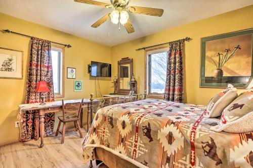 Buffalo Home On A Hill With Pasture Views!
