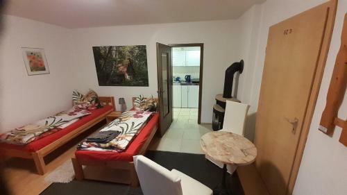 Hostal Pension "am Schlo�"
