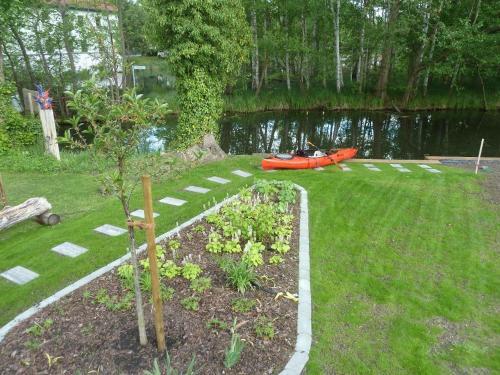 Apartamentos Ferienwohnungen 'an Der Schlossinsel' Mit Wasserzugang