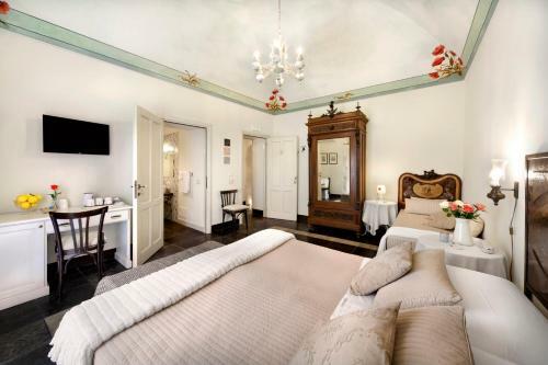 Hostal Sabbinirica