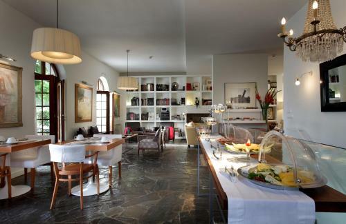 Hotel La Almunia Del Valle